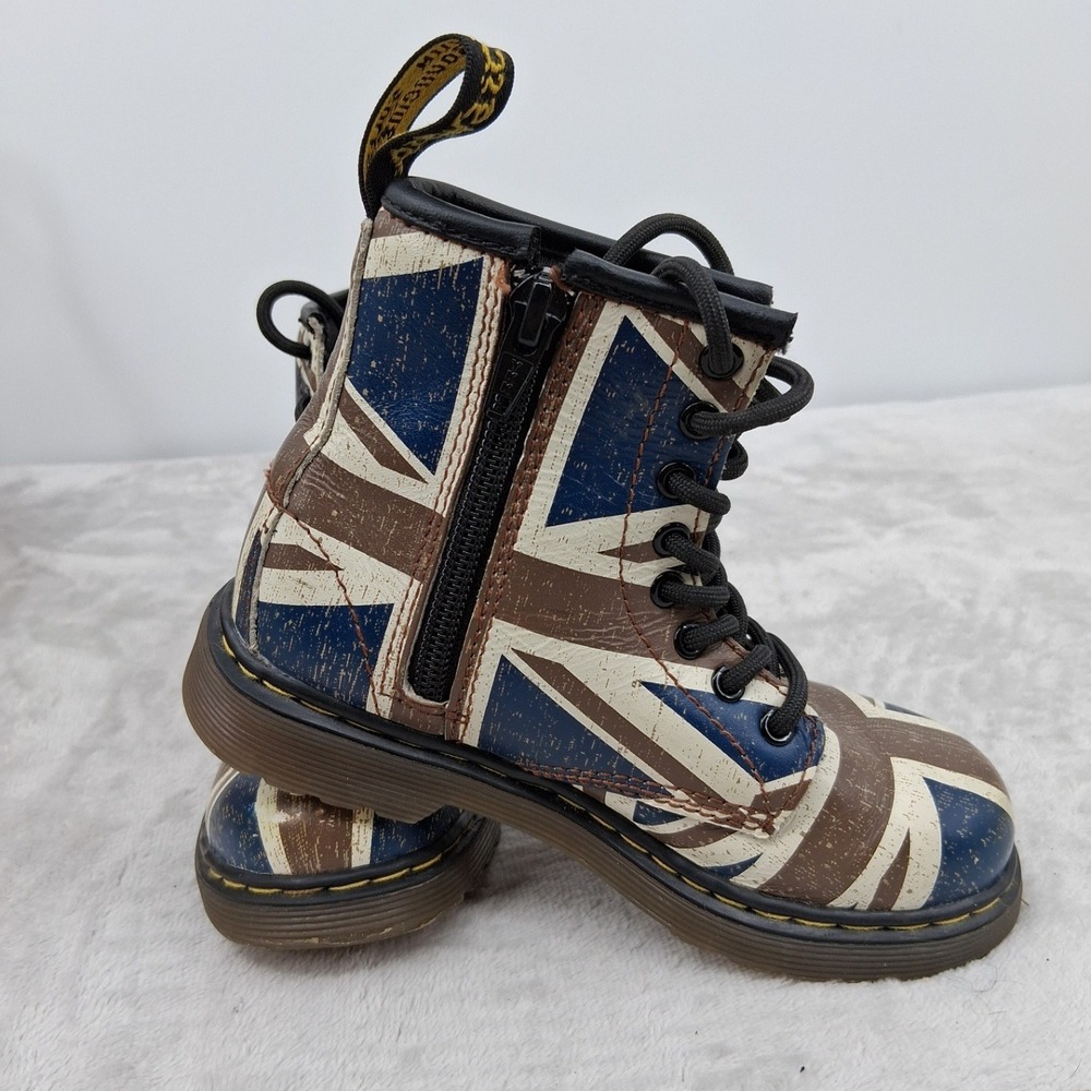 Dr. Marten Youth Delaney Union Jack Boots‎ Toddler Sz 11  Kids Distressed EUC
